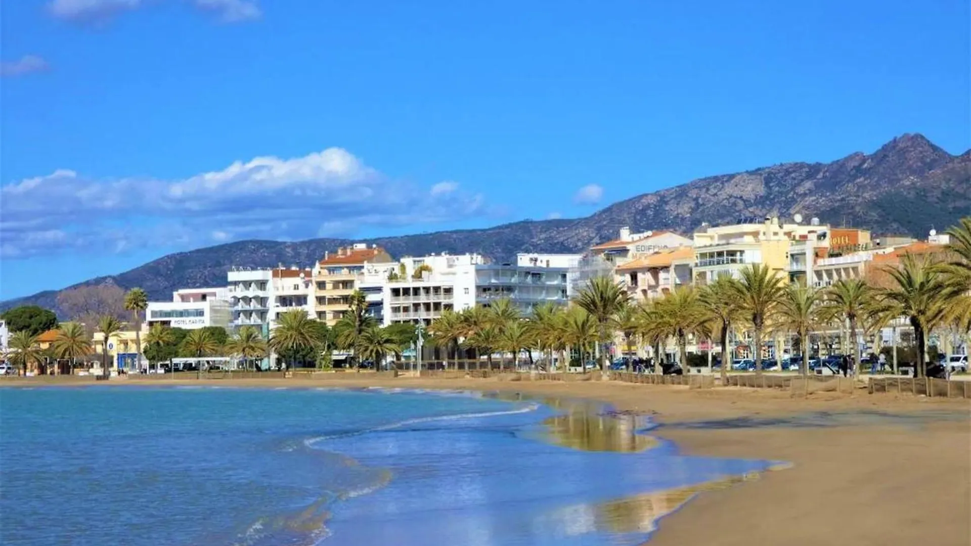 Apartamento En Primera Linea De Mar, Roses Av-06 Ισπανία