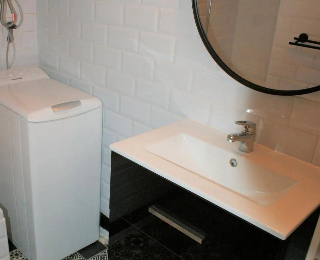 Apartamento En Primera Linea De Mar, Roses Av-06 Espagne