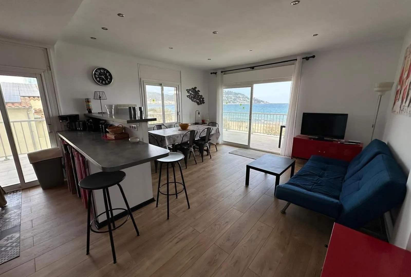 Apartamento En Primera Linea De Mar, Roses Av-06 Ισπανία