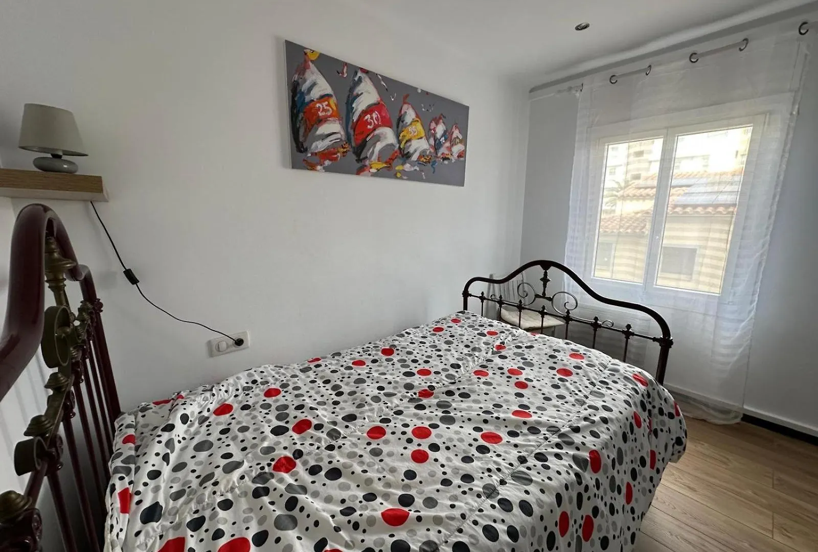Apartamento En Primera Linea De Mar, Roses Av-06 0*,  Ισπανία